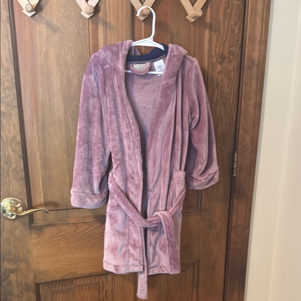 Plush Pink Hooded Robe